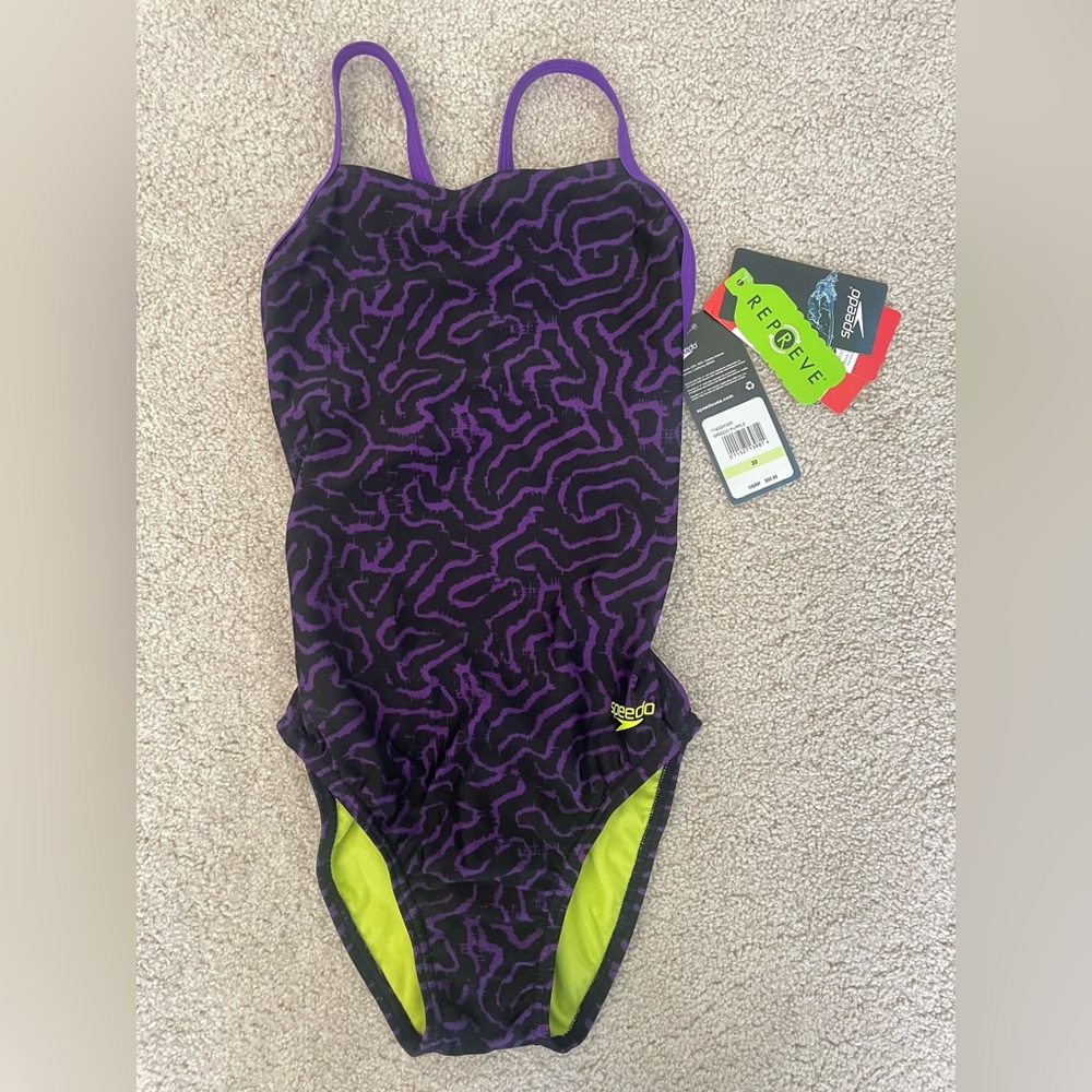 NWT Speedo Race Maze Flyback Swimsuit